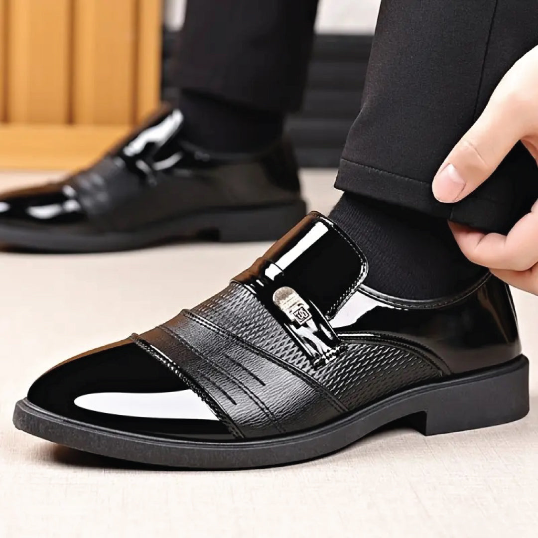 ✨⚫ Luxury Black™ -  Signature Slip-Ons 👞 | FLAT 45%🔥